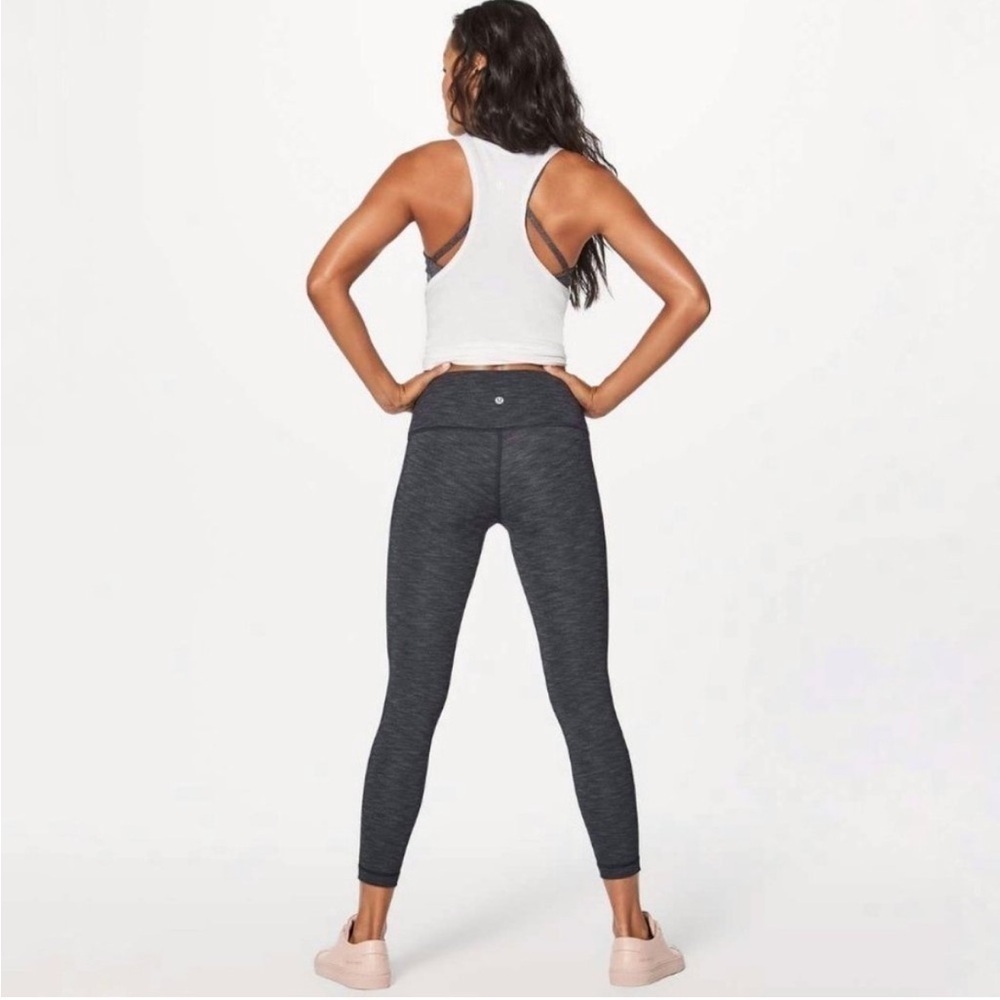 Lululemon Wunder Under Hi-Rise 7/8 Tight
Heathered Black Gray Leggings Luxtreme - Picture 2 of 15